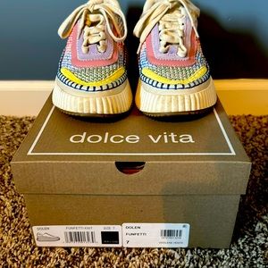 Dolce Vita Funfetti Knit